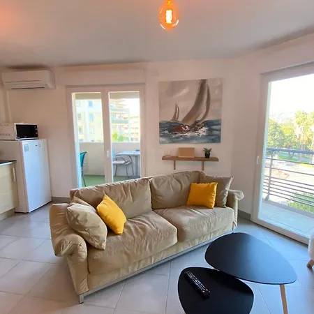 Apartamento 06ch Beautiful T3 With Terrace - 300m Exflora Park *